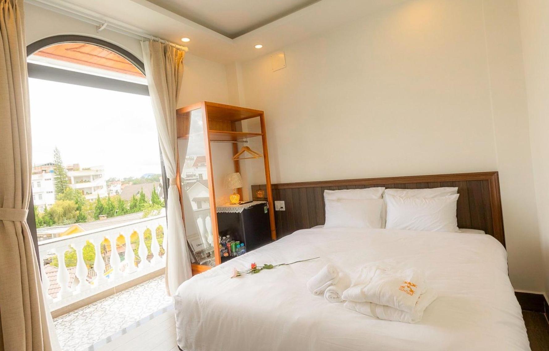 Olagi Hotel Da Lat Exterior photo